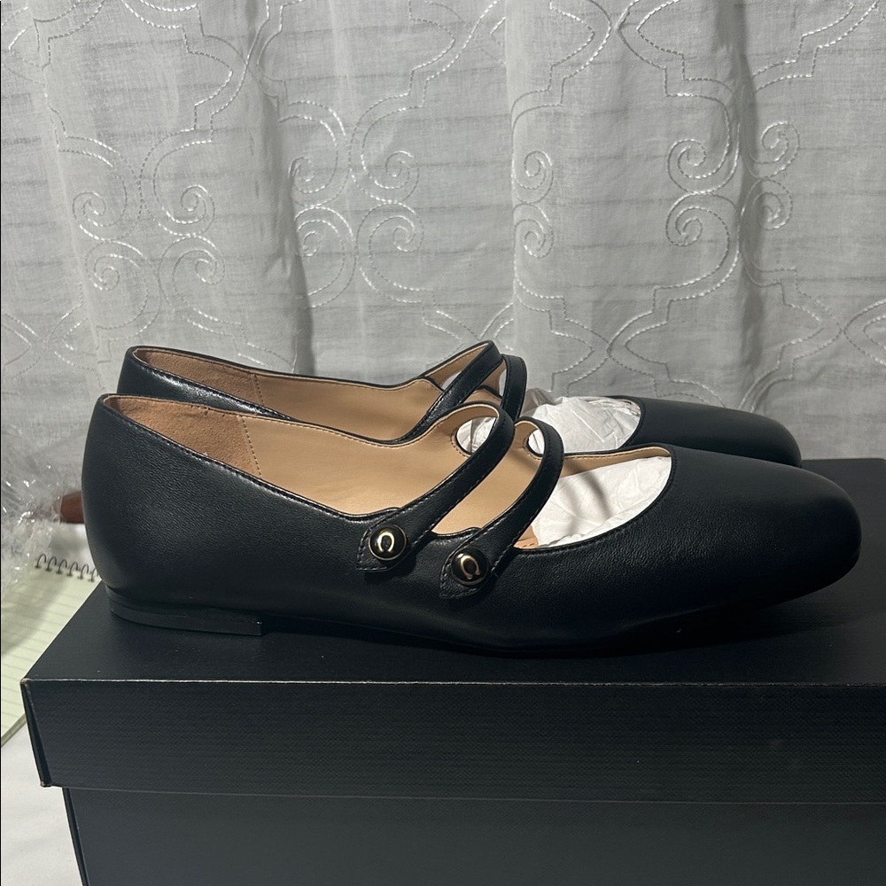 Coach Winley Leather Mary Jane Flats - Picture 3 of 10